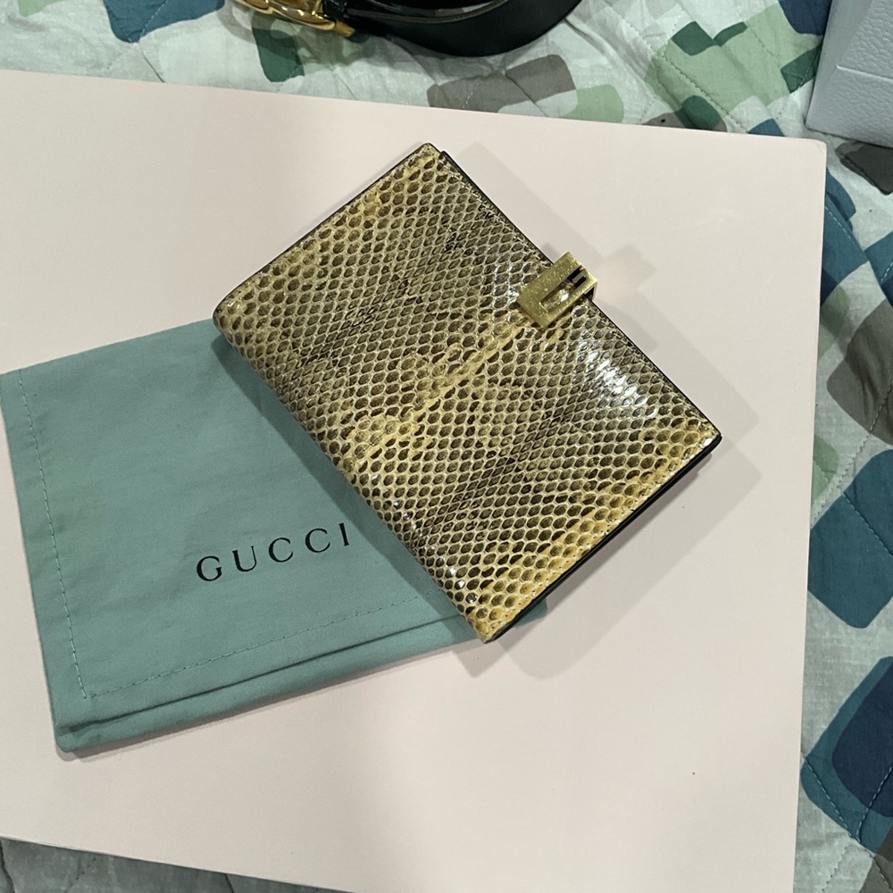 Authentic Gucci snake skin Agenda Notebook Cover - Picture 11 of 14